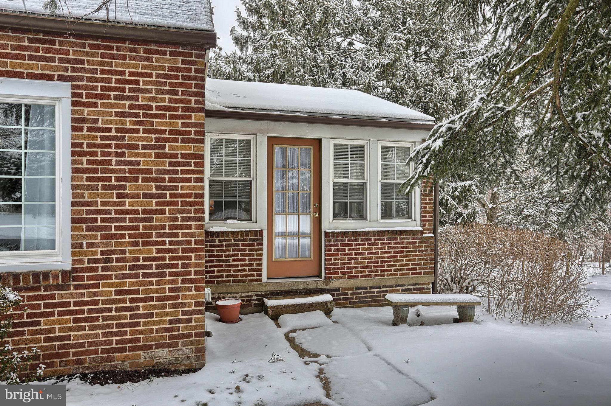 4816 Arney Road Harrisburg, PA 17111 - Photo 3 of 44 Gallery Image 3