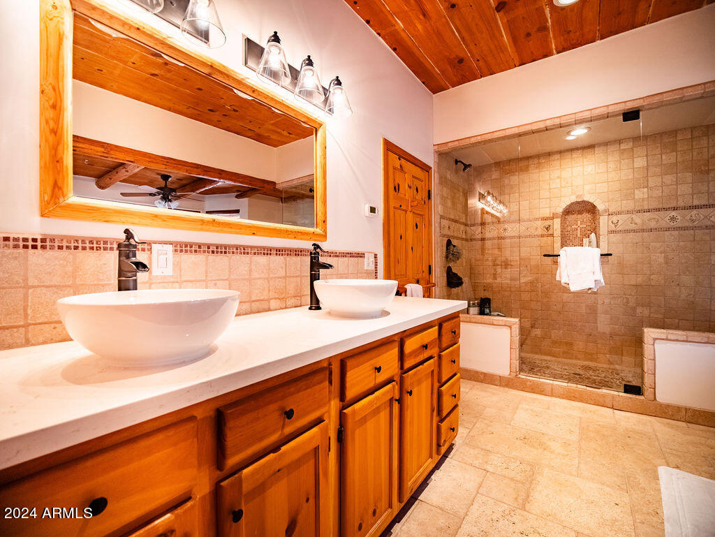 1700 South River Valley Road Flagstaff, AZ 86004 - Photo 33 of 88 dustincabin-63