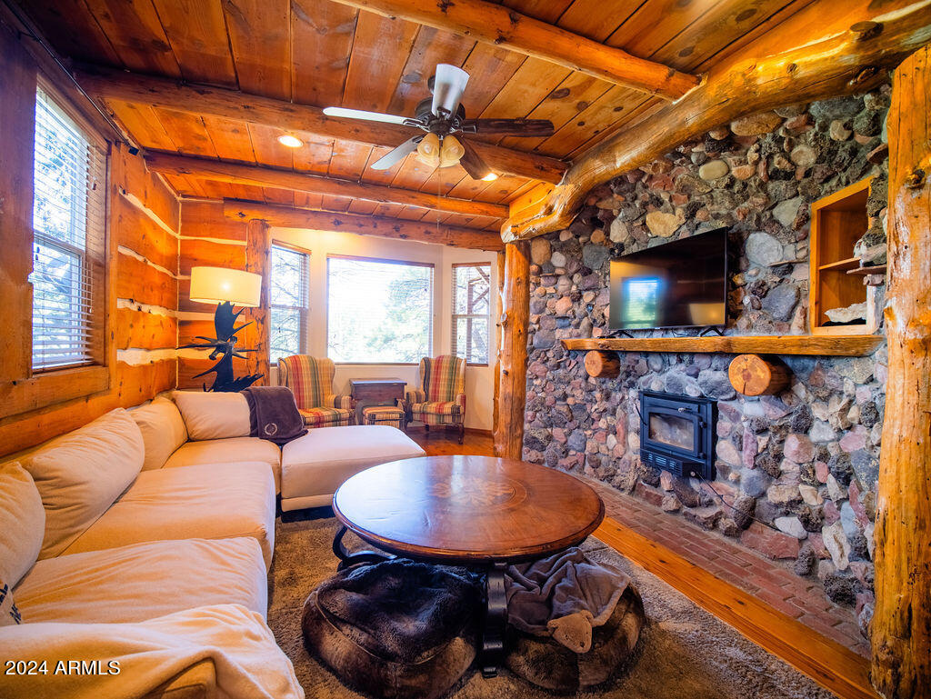 1700 South River Valley Road Flagstaff, AZ 86004 - Photo 5 of 88 dustincabin-14