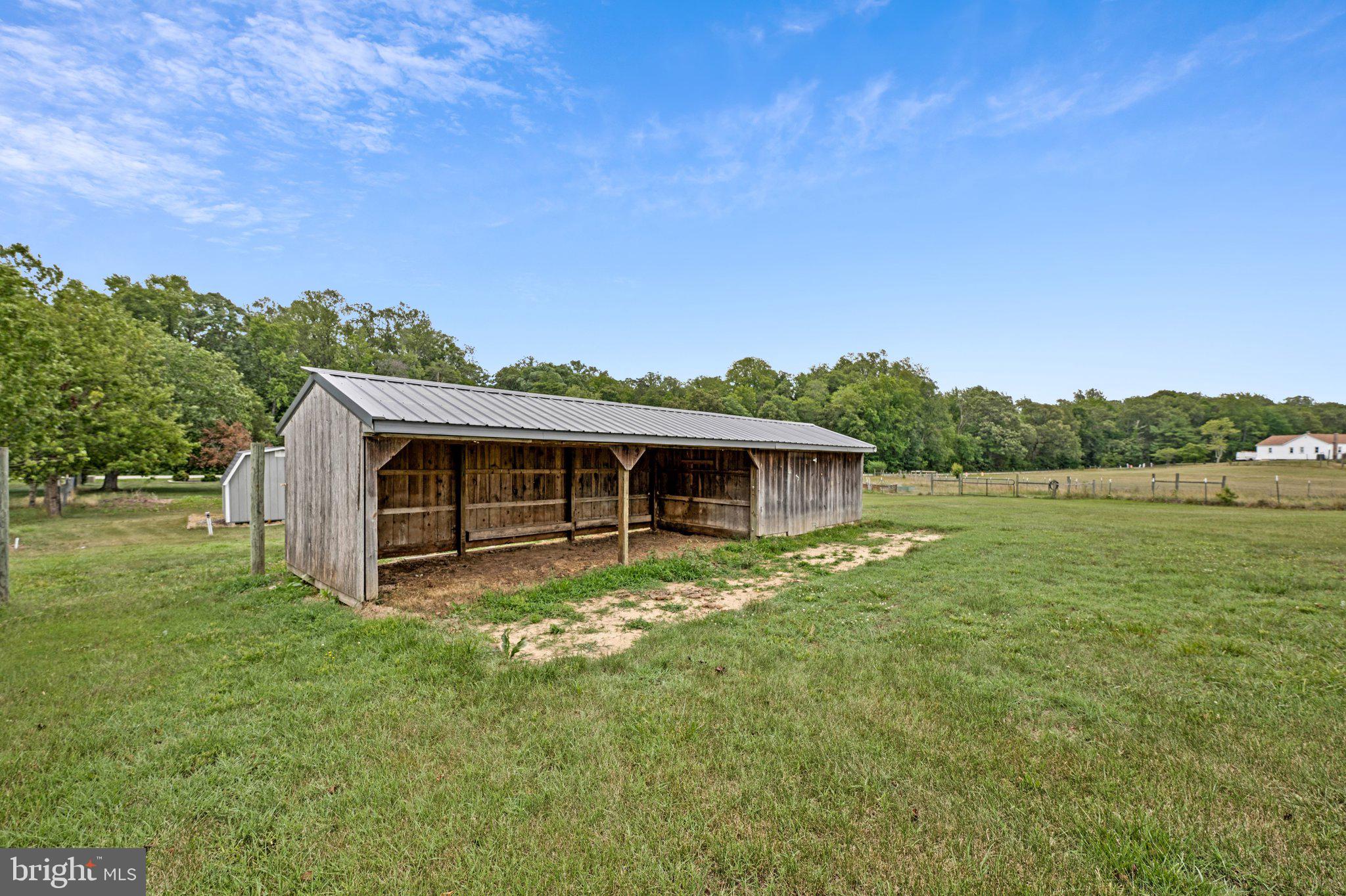 3801 Gardiner Road Waldorf, MD 20601 - Photo 46 of 52 Barn