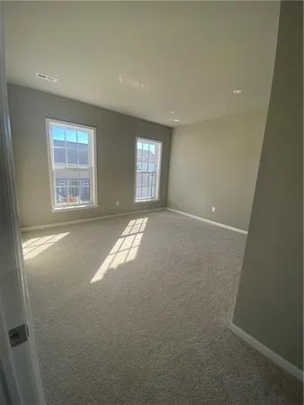 $2,390 | 1439 Hastings Crescent, Bridgeville, PA 15017