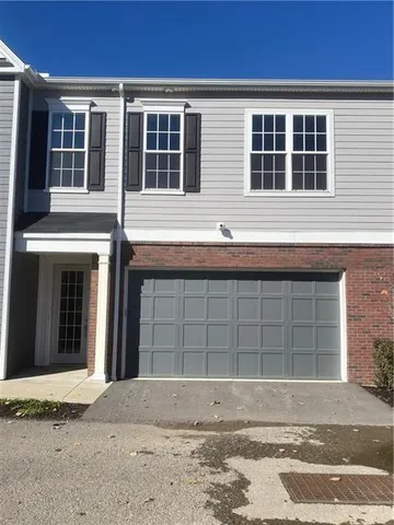$2,490 | 1439 Hastings Crescent, Bridgeville, PA 15017