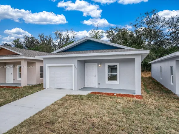 $208,999 | 1442 Las Villas Boulevard, Sebring, FL 33870