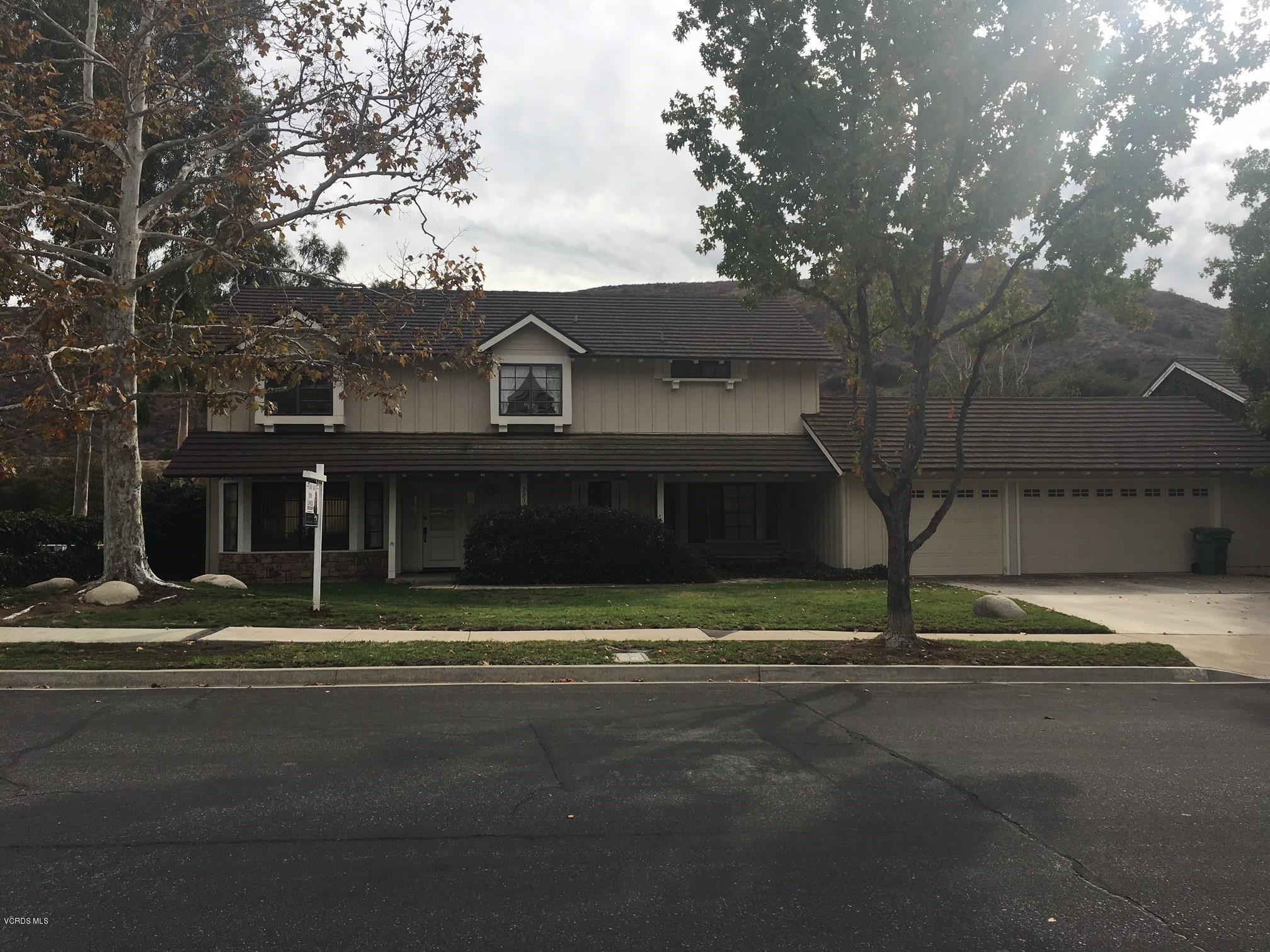 203 Longbranch Road Simi Valley, CA 93065 - Photo 2 of 10 203 Longbranch