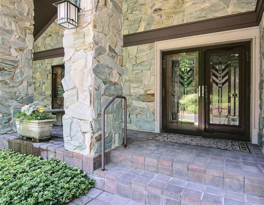 2774 Spring Creek Road Rockford, IL 61107 - Photo 2 of 25 a view of a entryway of the house