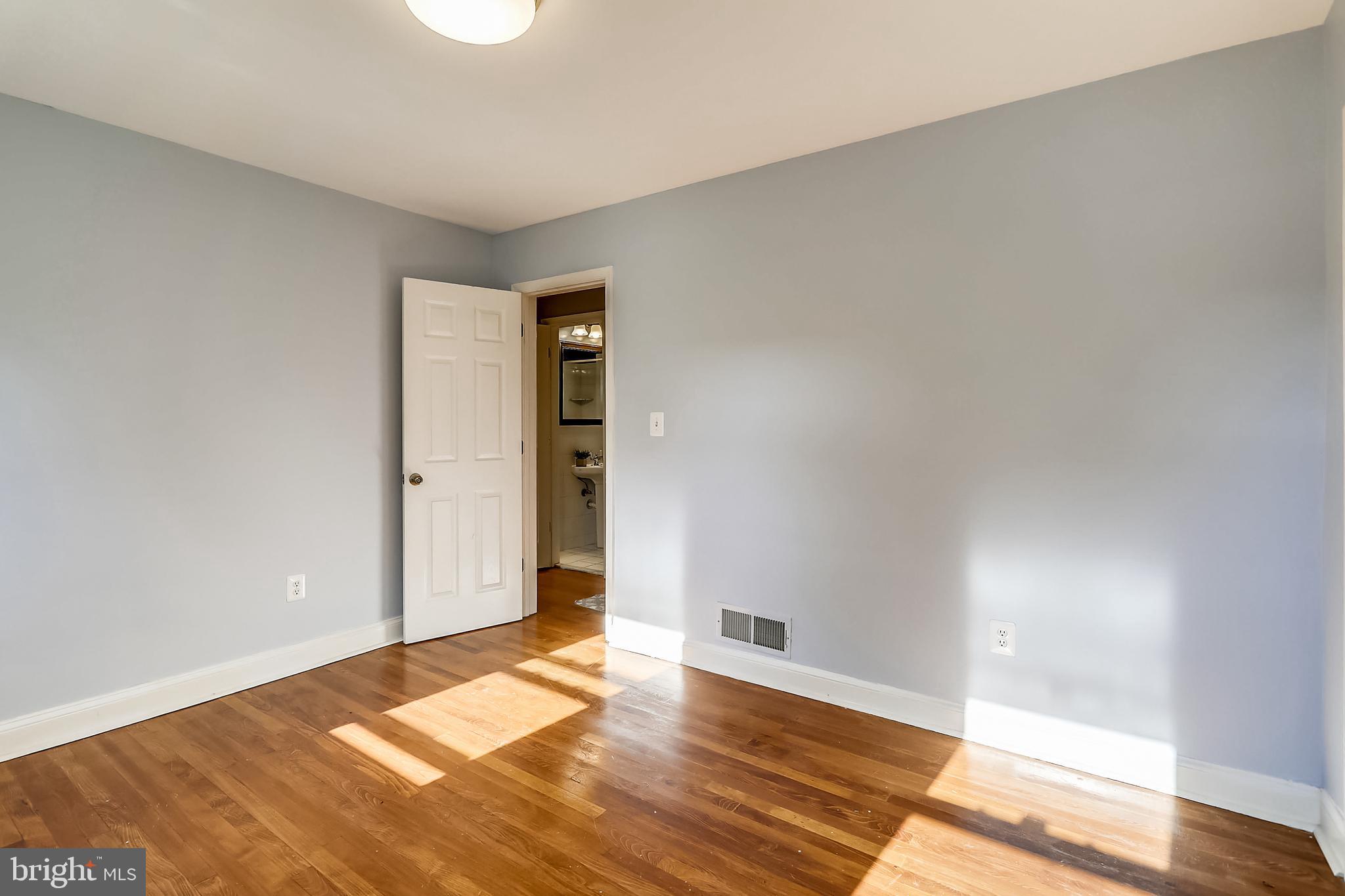 513 Harding Drive Silver Spring, MD 20901 - Photo 14 of 36 Main Floor Bedroom