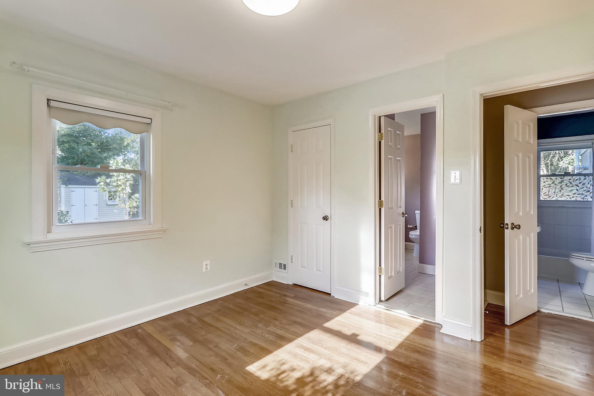 513 Harding Drive Silver Spring, MD 20901 - Photo 17 of 36 Main Floor Bedroom with Attached Bath