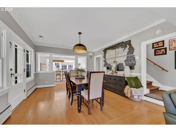 $1,099,000 | 850 East Beacon Drive, Eugene, OR 97404