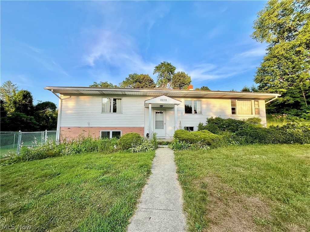 8238 Center Road Ashtabula, OH 44004 - Photo 1 of 40