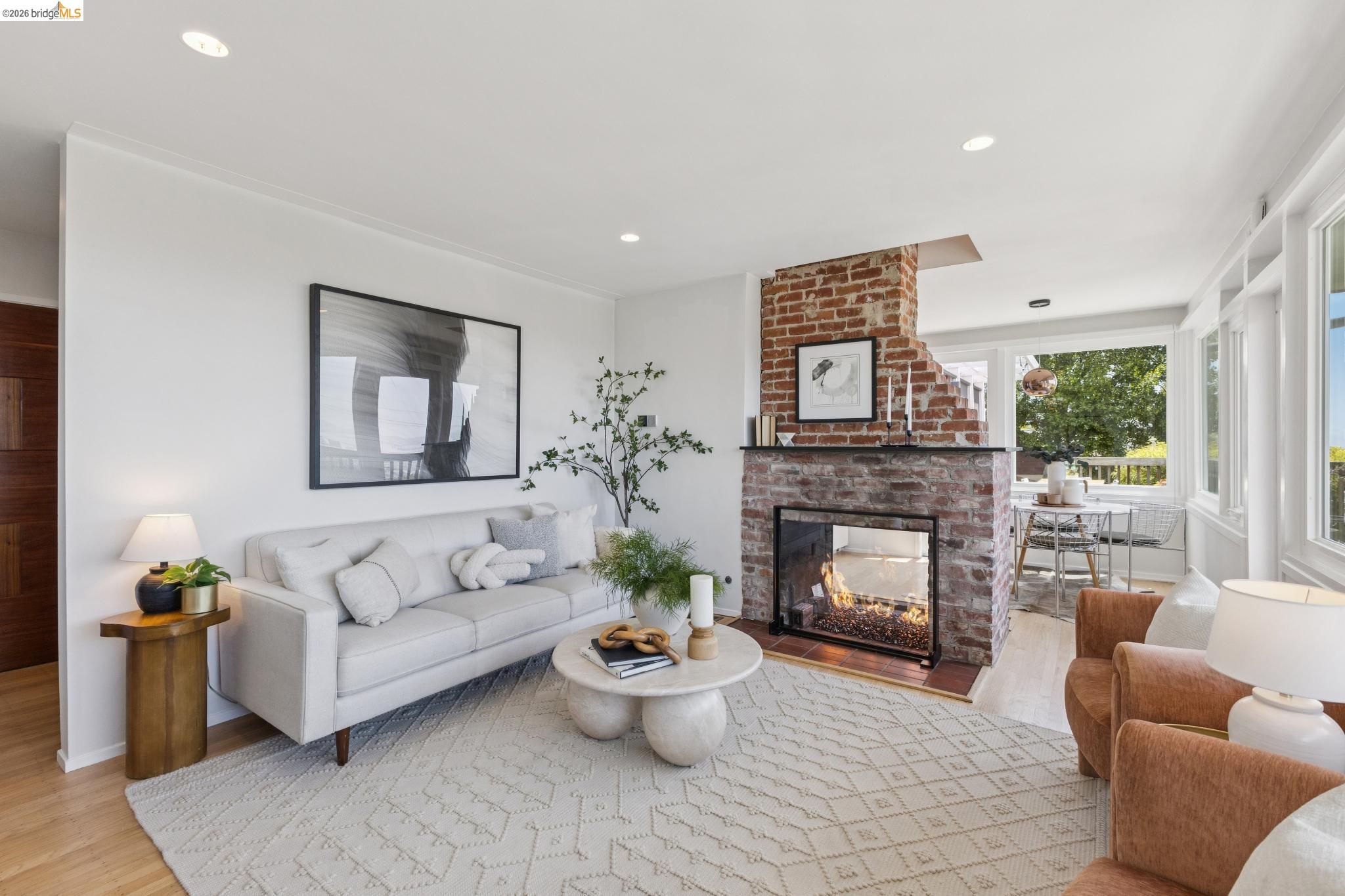62 Arden Road Berkeley, CA 94704 - Photo 6 of 35