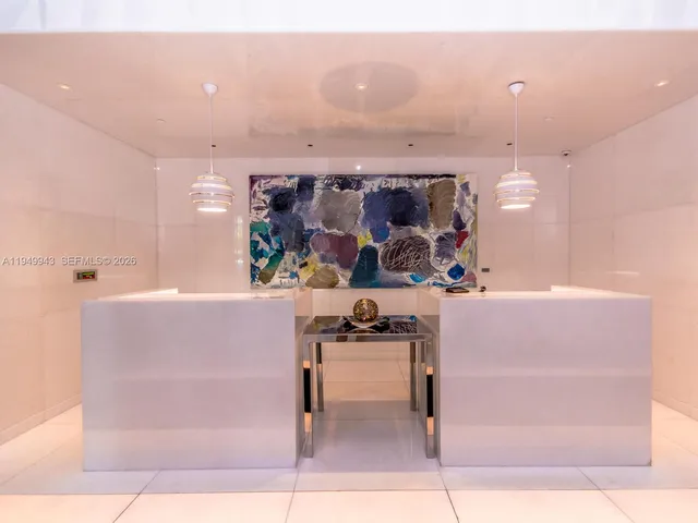 $3,950 | 1300 South Miami Avenue, Unit 4004, Miami, FL 33130