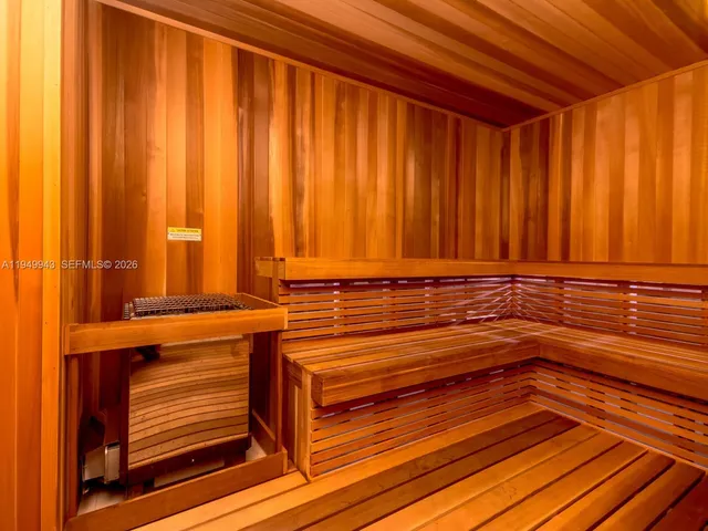 $3,950 | 1300 South Miami Avenue, Unit 4004, Miami, FL 33130