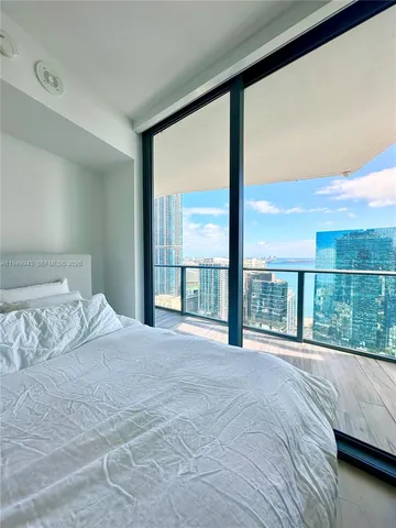$3,950 | 1300 South Miami Avenue, Unit 4004, Miami, FL 33130