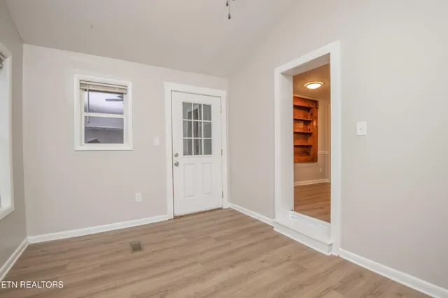 $203,900 | 143 Shubert Street, Kingston, TN 37763