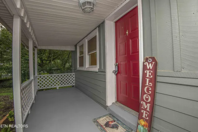 $203,900 | 143 Shubert Street, Kingston, TN 37763