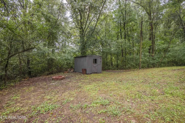 $203,900 | 143 Shubert Street, Kingston, TN 37763