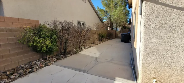 $2,950 | 5147 Villa Vecchio Court, Las Vegas, NV 89141