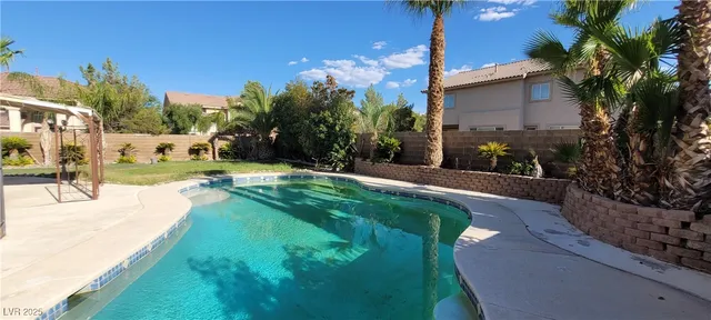 $2,950 | 5147 Villa Vecchio Court, Las Vegas, NV 89141
