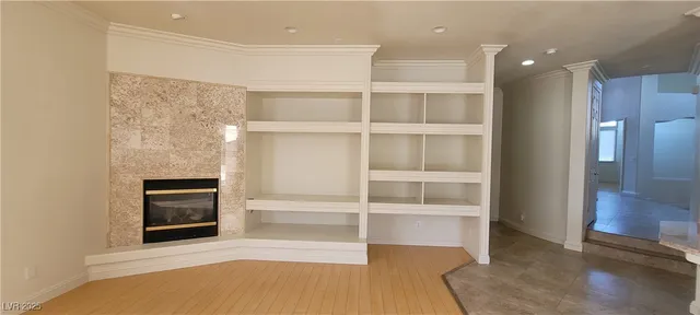 $2,950 | 5147 Villa Vecchio Court, Las Vegas, NV 89141