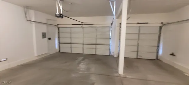 $2,950 | 5147 Villa Vecchio Court, Las Vegas, NV 89141