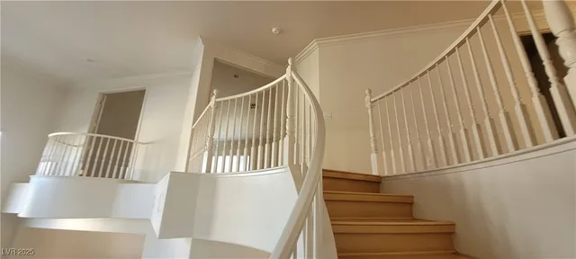 $2,950 | 5147 Villa Vecchio Court, Las Vegas, NV 89141