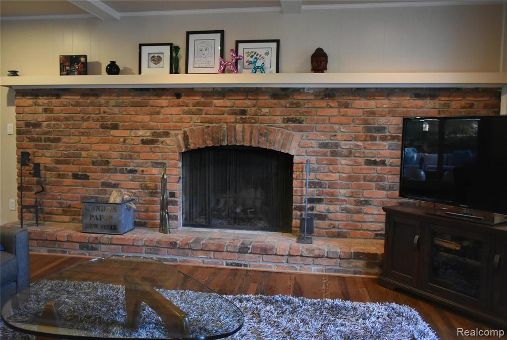 31161 Old Stage Road Beverly Hills, MI 48025 - Photo 23 of 32