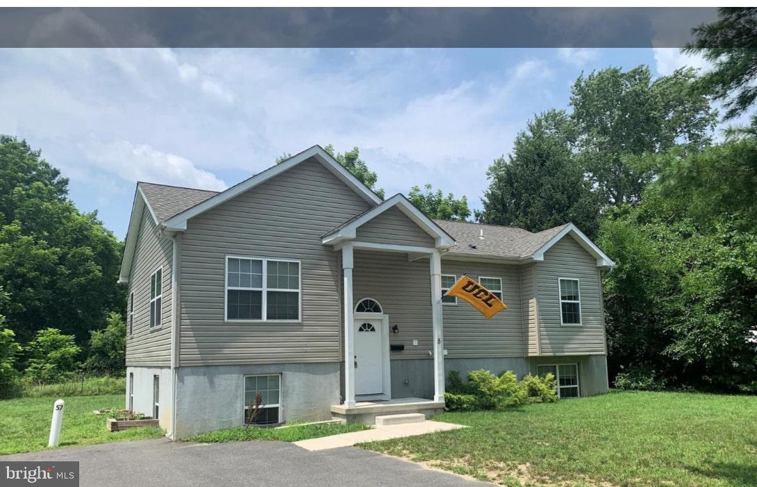 5 Union Street Glassboro, NJ 08028 - Photo 2 of 20 a front view of a house with garden