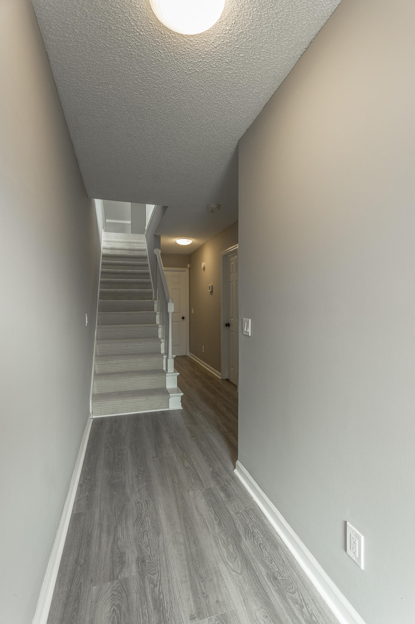 627 Westview Road Chattanooga, TN 37415 - Photo 8 of 35 627 W View Rd. HD-8