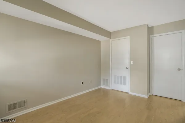 $1,900 | 29 Cheswich Court, Bedminster, NJ 07921