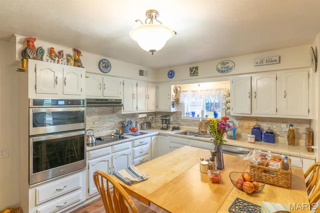 $875,000 | 2674 Highway 17, Iberia, MO 65486