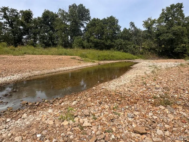 $875,000 | 2674 Highway 17, Iberia, MO 65486