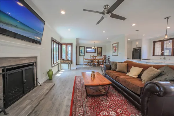 $8,000 | 1601 Louise Street, Laguna Beach, CA 92651