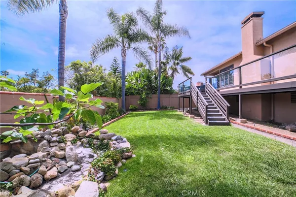 $8,000 | 1601 Louise Street, Laguna Beach, CA 92651