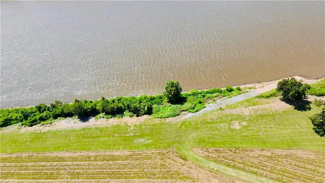 $120,000 | 1271 River Road, Marksville, LA 71351