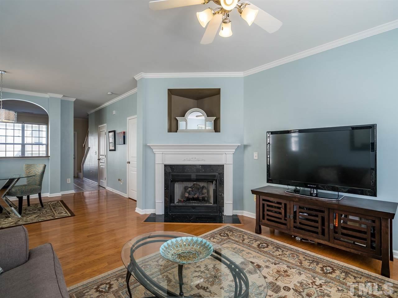 4414 Sugarbend Way Raleigh, NC 27606 - Photo 8 of 24 This home has been well-maintained. All you have to do is decide how to arrange your furniture.