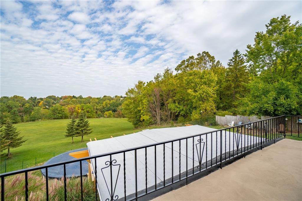 11 Gass Road Pittsburgh, PA 15229 - Photo 17 of 24