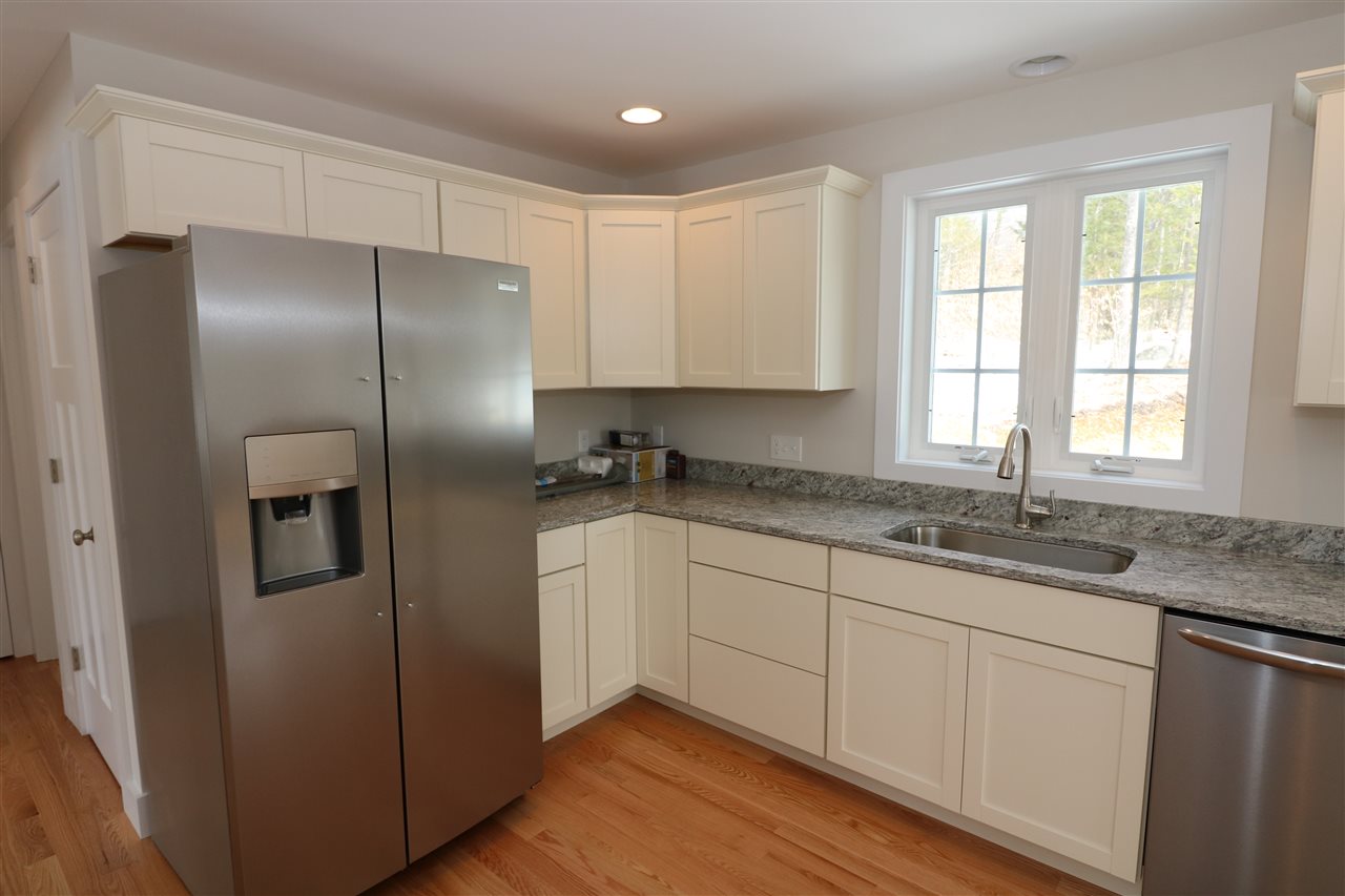 31-lot 41) 31-lot 41) Maple Ridge Road, Unit 41 Nottingham, NH 03290 - Photo 4 of 40