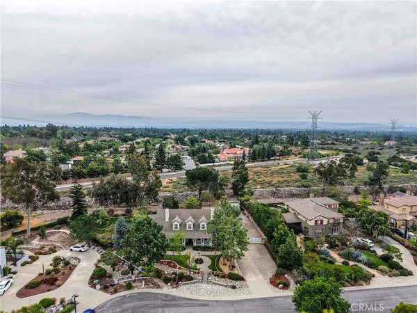 $1,825,000 | 668 Adirondack Lane, Claremont, CA 91711