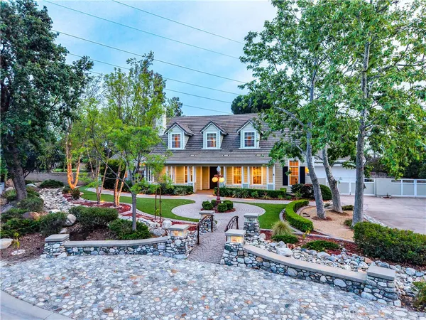 $1,825,000 | 668 Adirondack Lane, Claremont, CA 91711