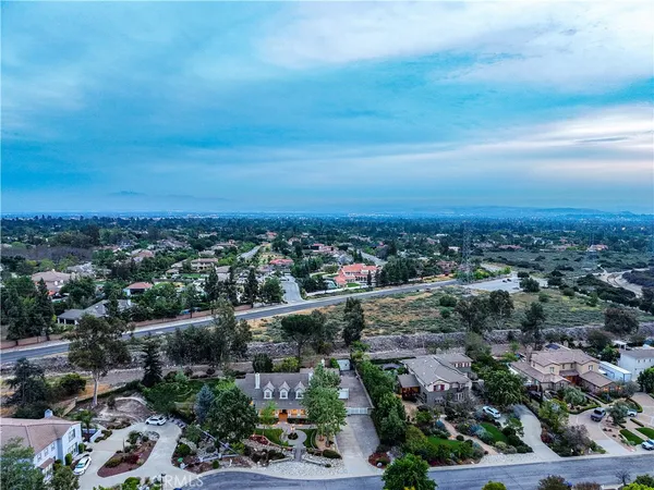 $1,825,000 | 668 Adirondack Lane, Claremont, CA 91711