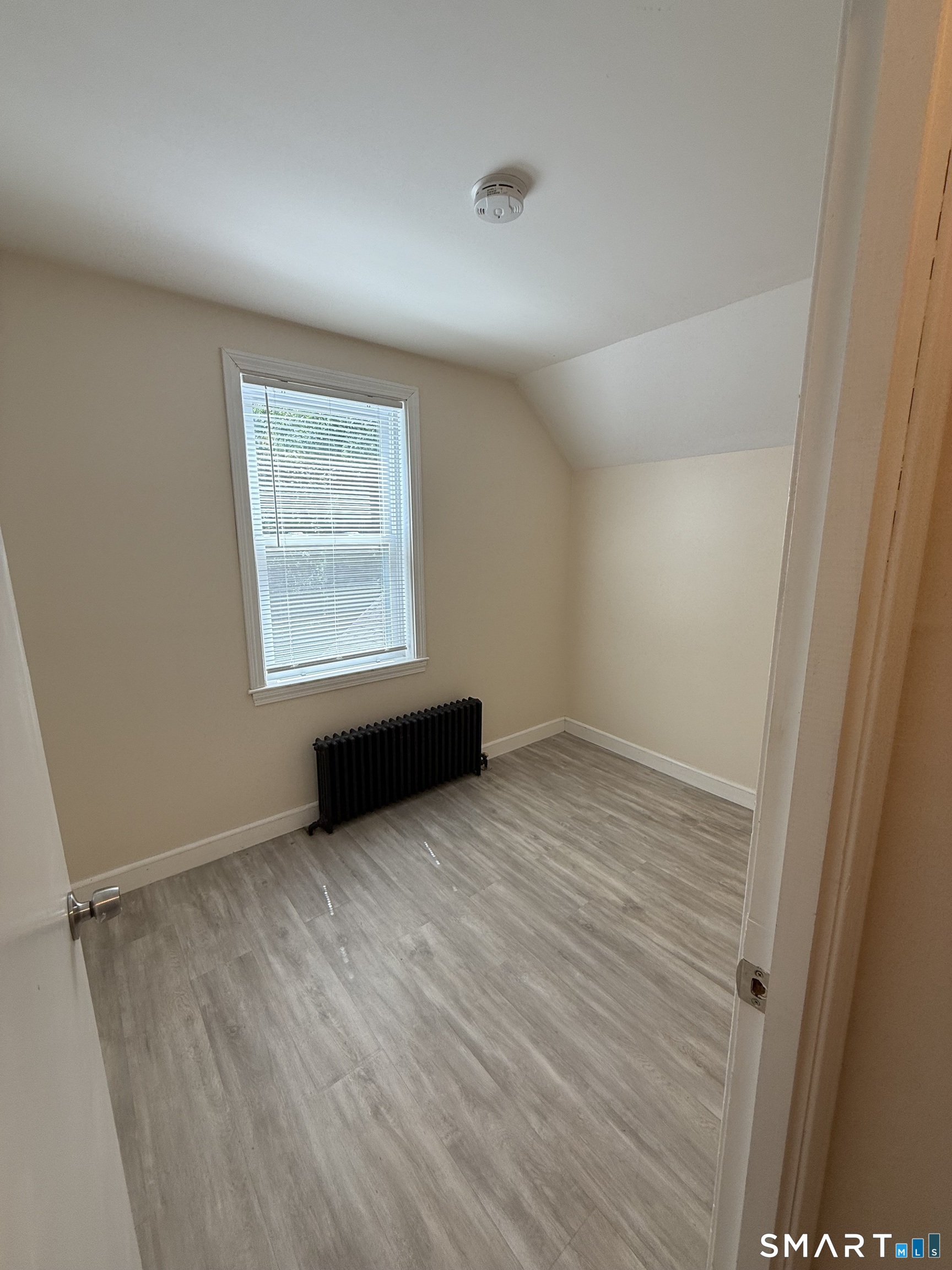 32 Dickerman Avenue Windsor Locks, CT 06096 - Photo 14 of 17