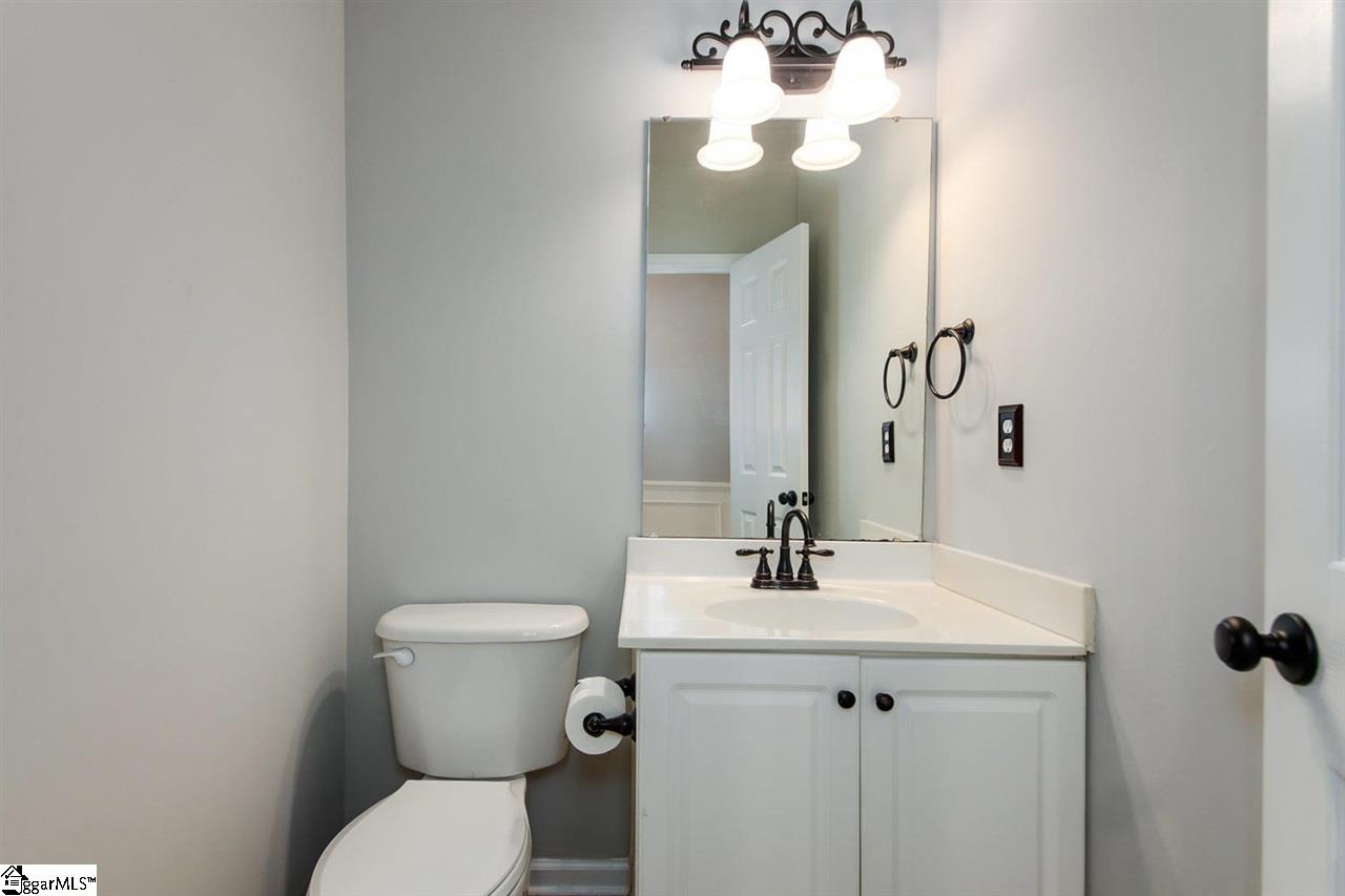 111 Summer Hill Road Simpsonville, SC 29681 - Photo 18 of 36 Gallery Image 18