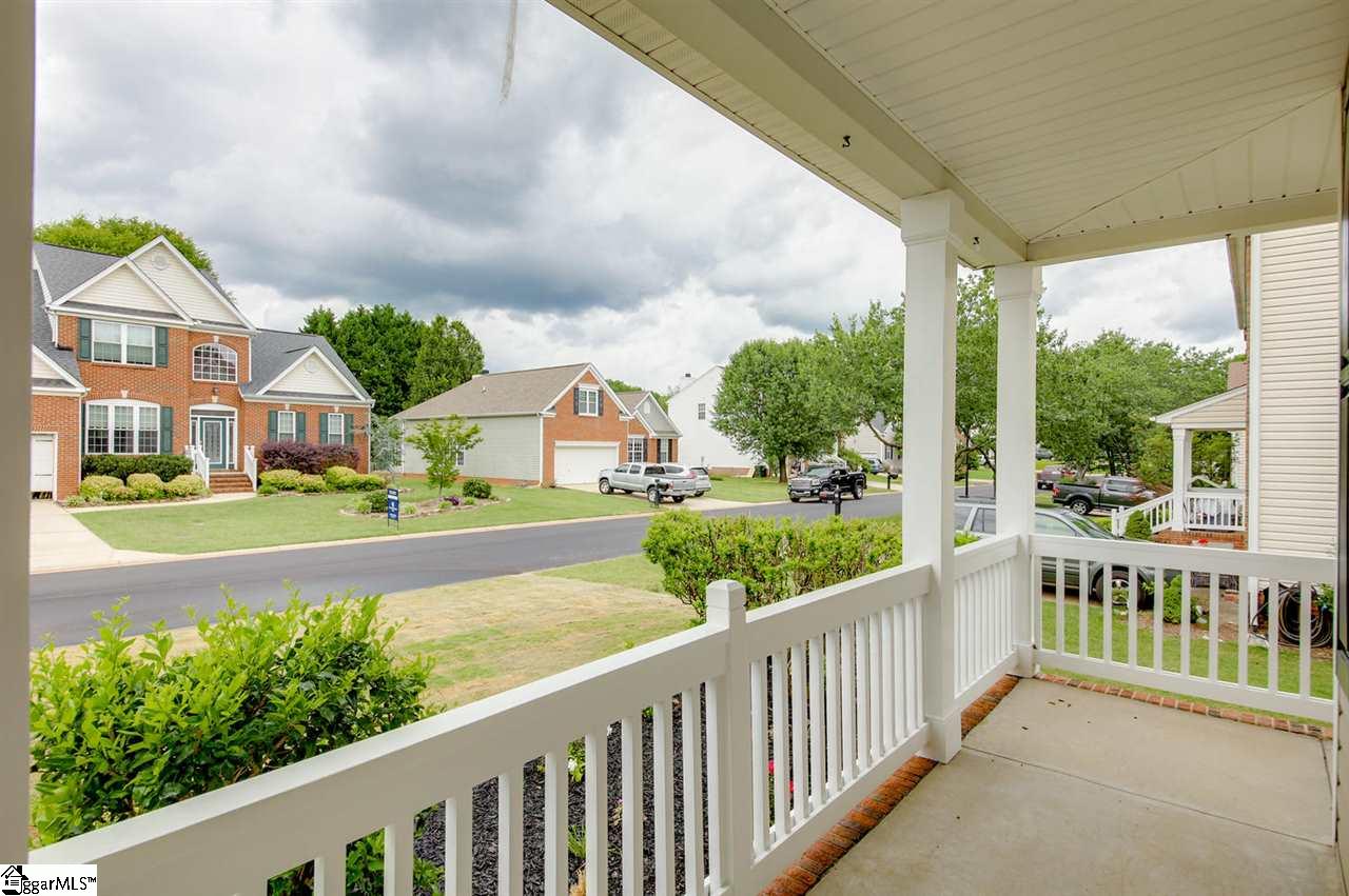111 Summer Hill Road Simpsonville, SC 29681 - Photo 3 of 36 Gallery Image 3