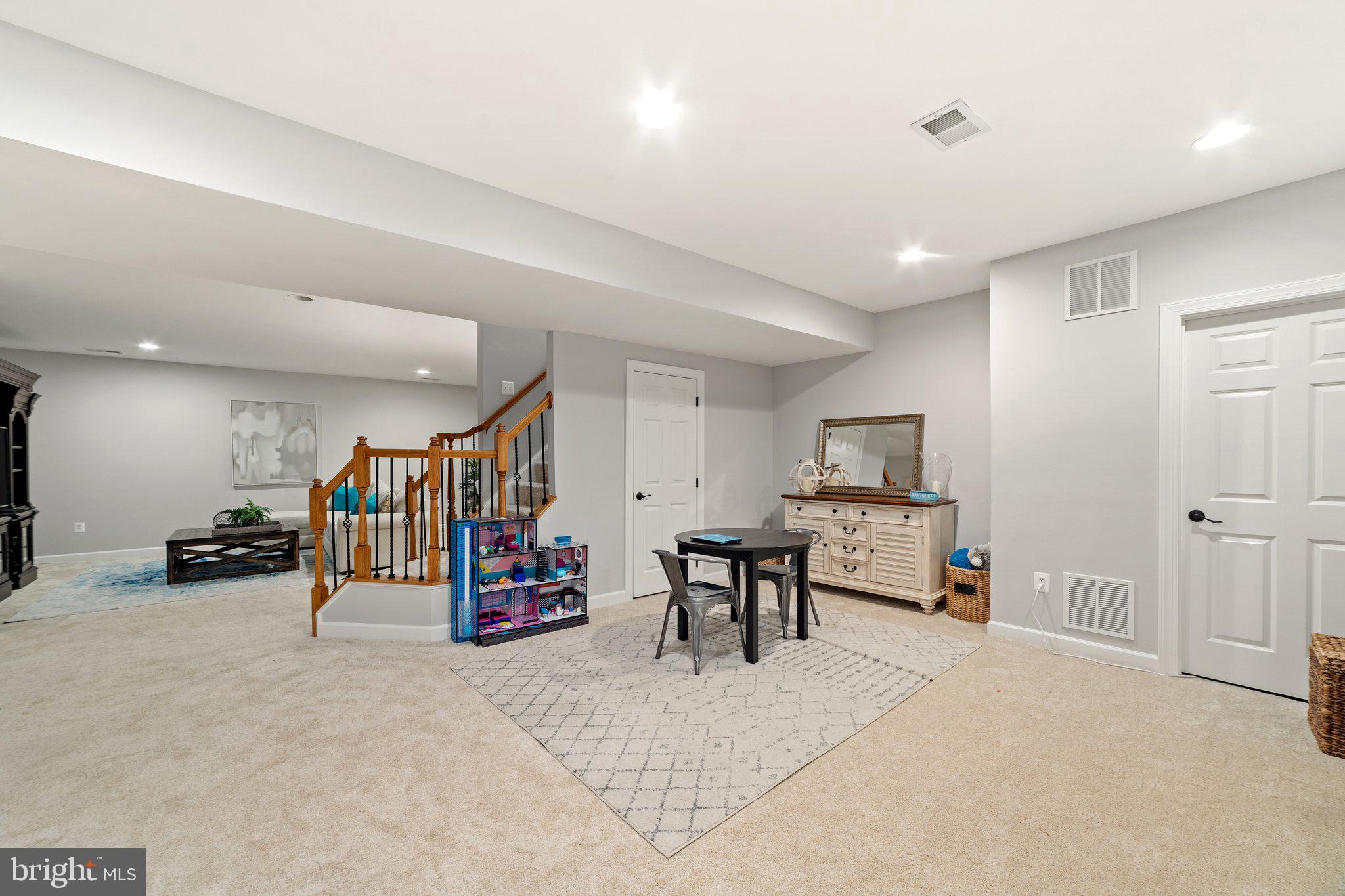 24917 Avonlea Drive Chantilly, VA 20152 - Photo 48 of 61