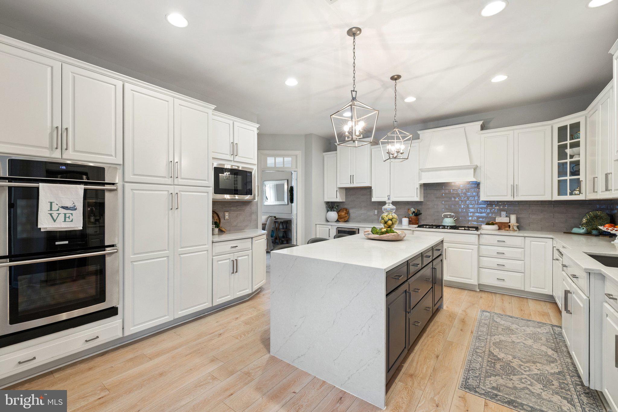 24917 Avonlea Drive Chantilly, VA 20152 - Photo 7 of 61