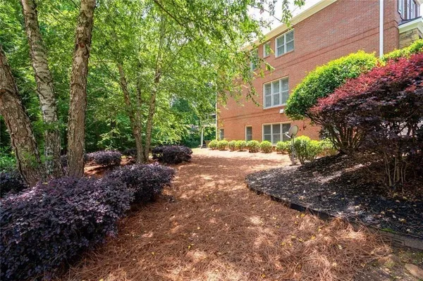 $985,000 | 3045 Moss Stone Lane Southwest, Marietta, GA 30064