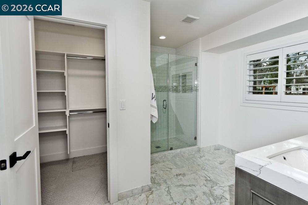 2941 Roundhill Road Alamo, CA 94507 - Photo 19 of 33