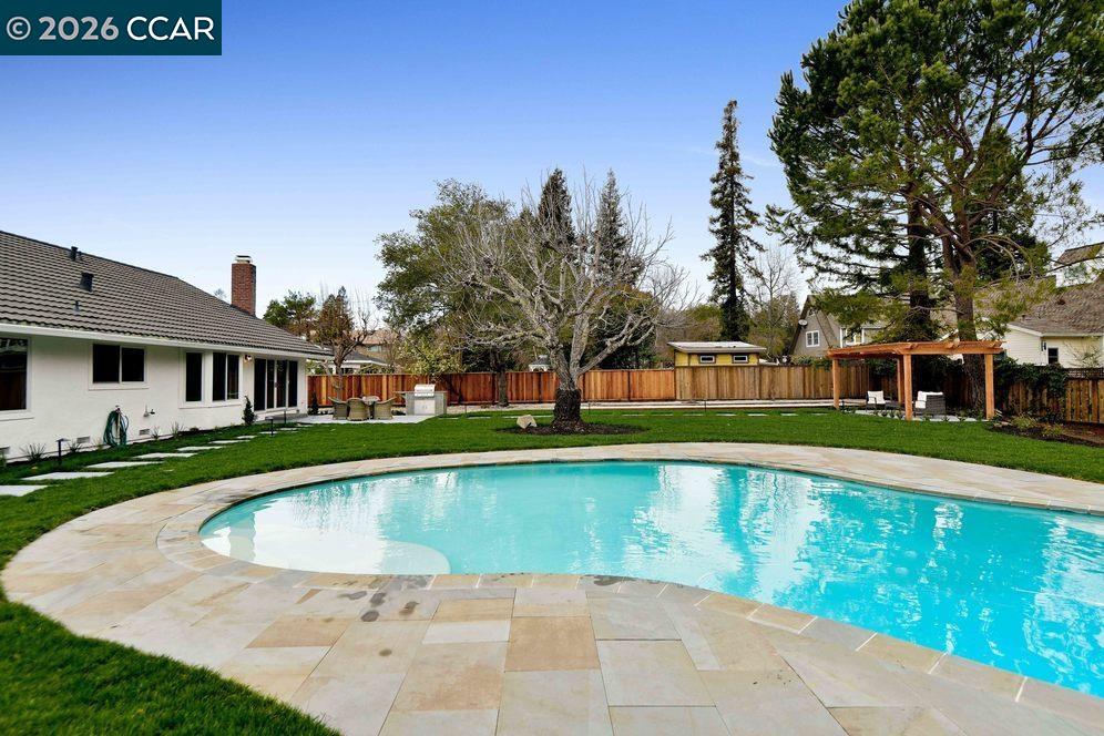 2941 Roundhill Road Alamo, CA 94507 - Photo 31 of 33