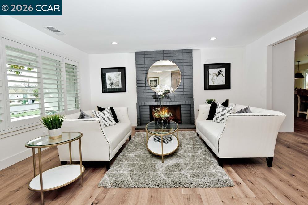 2941 Roundhill Road Alamo, CA 94507 - Photo 6 of 33