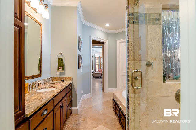135 Augusta Court Fairhope, AL 36532 - Photo 20 of 45 Master Bath